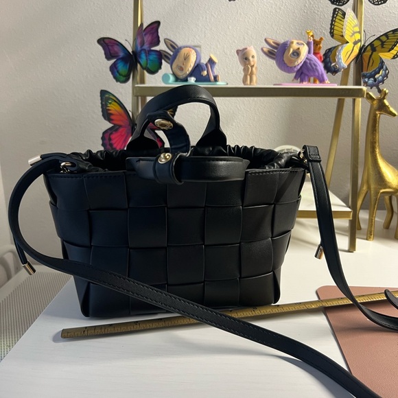 Rachel Zoe Black Woven Tote Bag - Picture 4 of 6